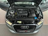 Audi A3 1.8 TFSI Ambiente Xenon Alcantara MMI + 18" - Audi A3: 18