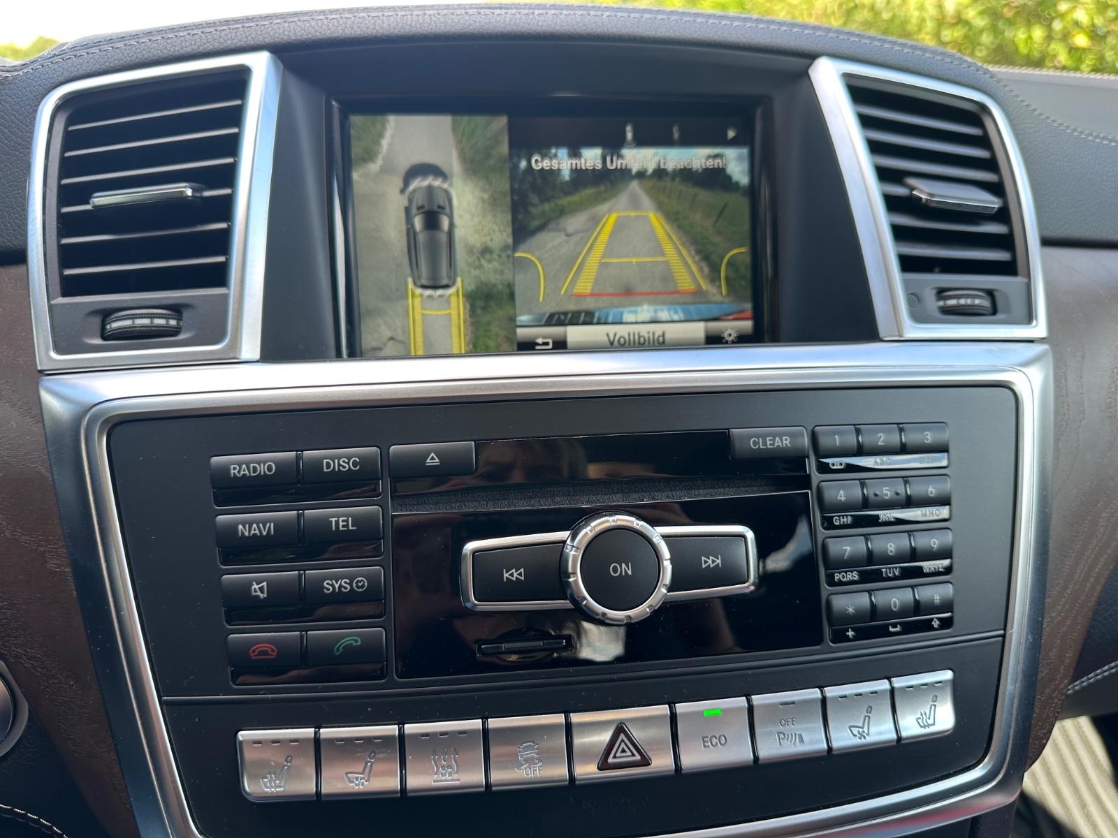 Mercedes-Benz ML 63 AMG 4Matic*Vollausstattung*AHK*360°*Harman