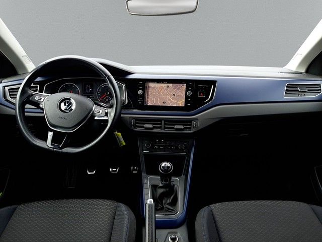 Fahrzeugabbildung Volkswagen Polo VI United 1.0 TSI Navi SitzHz Klimaaut.