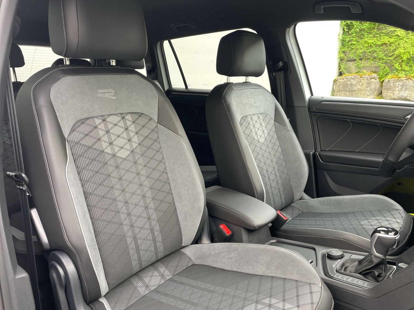 Tiguan Allspace R-Line 2.0TDI 4MOTION AHK/Kamera