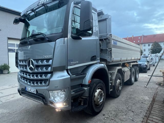 Mercedes-Benz Arocs 3243 8x4 Bordmatic/EU6/ Retarder