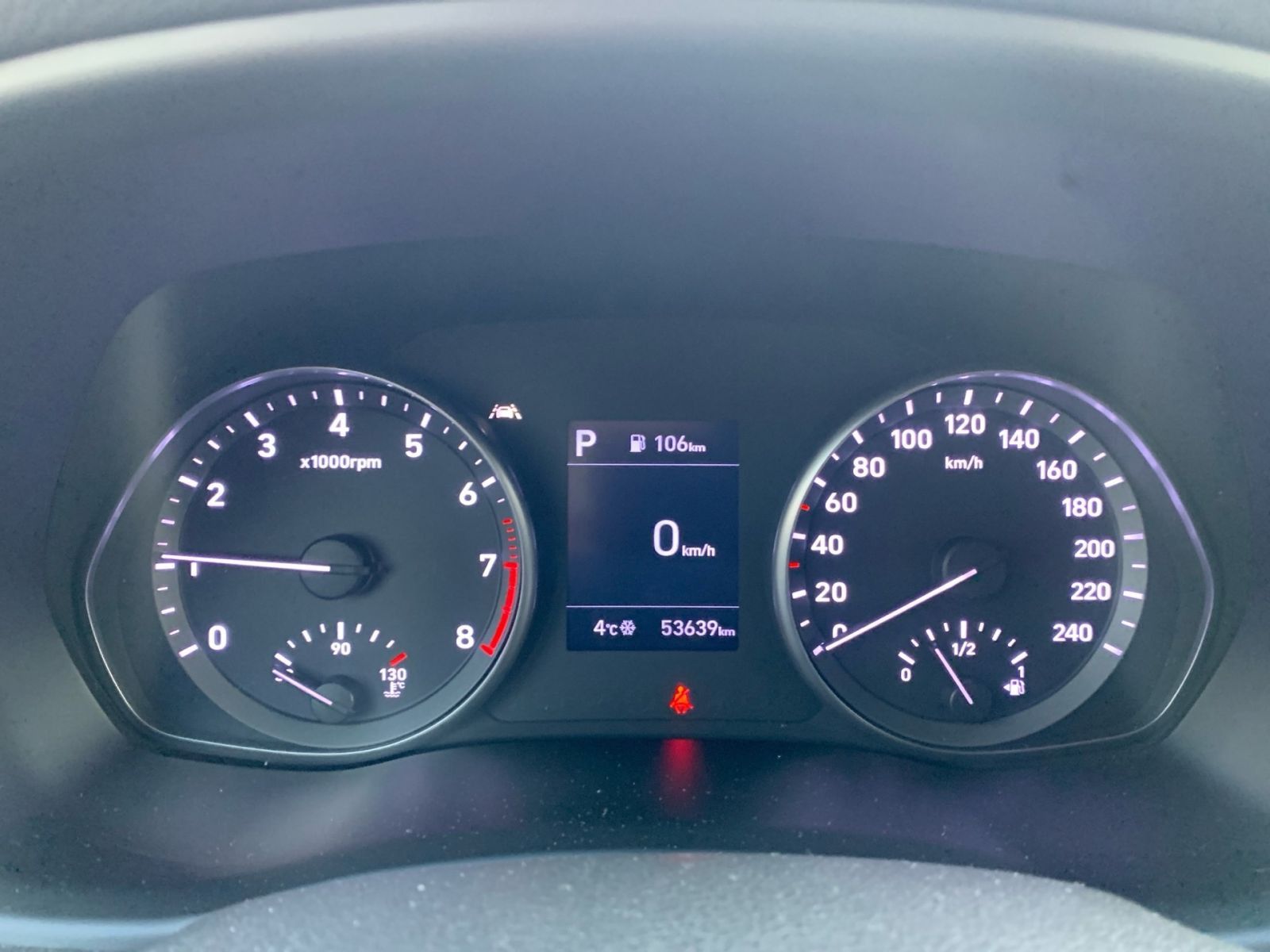 Fahrzeugabbildung Hyundai i30 Kombi 1.0 T-GDI 7-DCT Edition 30