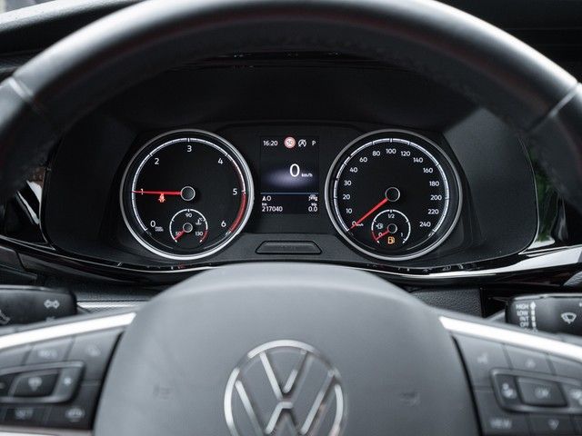 T6 Multivan 6.1 Generation Six TDI DSG 4M. Stand