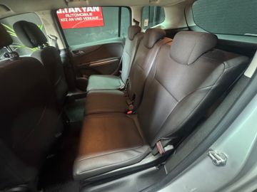 Opel Zafira - 9