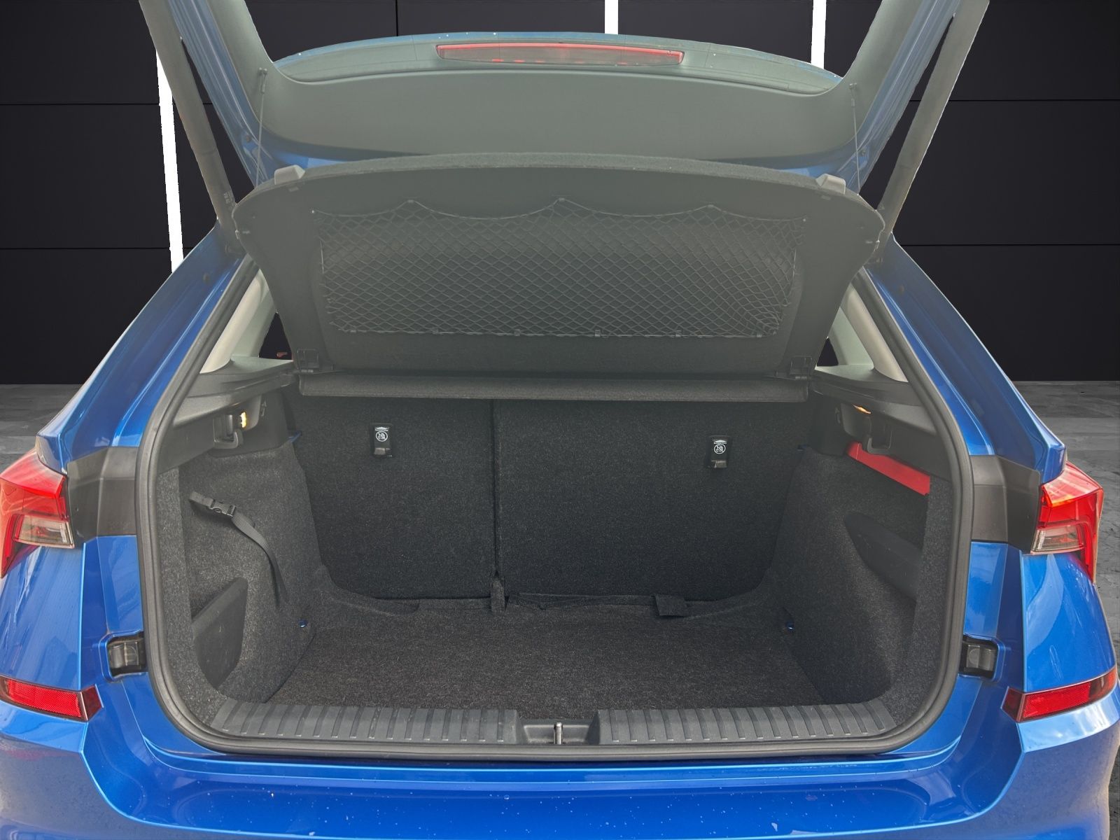 Fahrzeugabbildung SKODA Kamiq Style TSI LED ACC SH Ambiente Klima