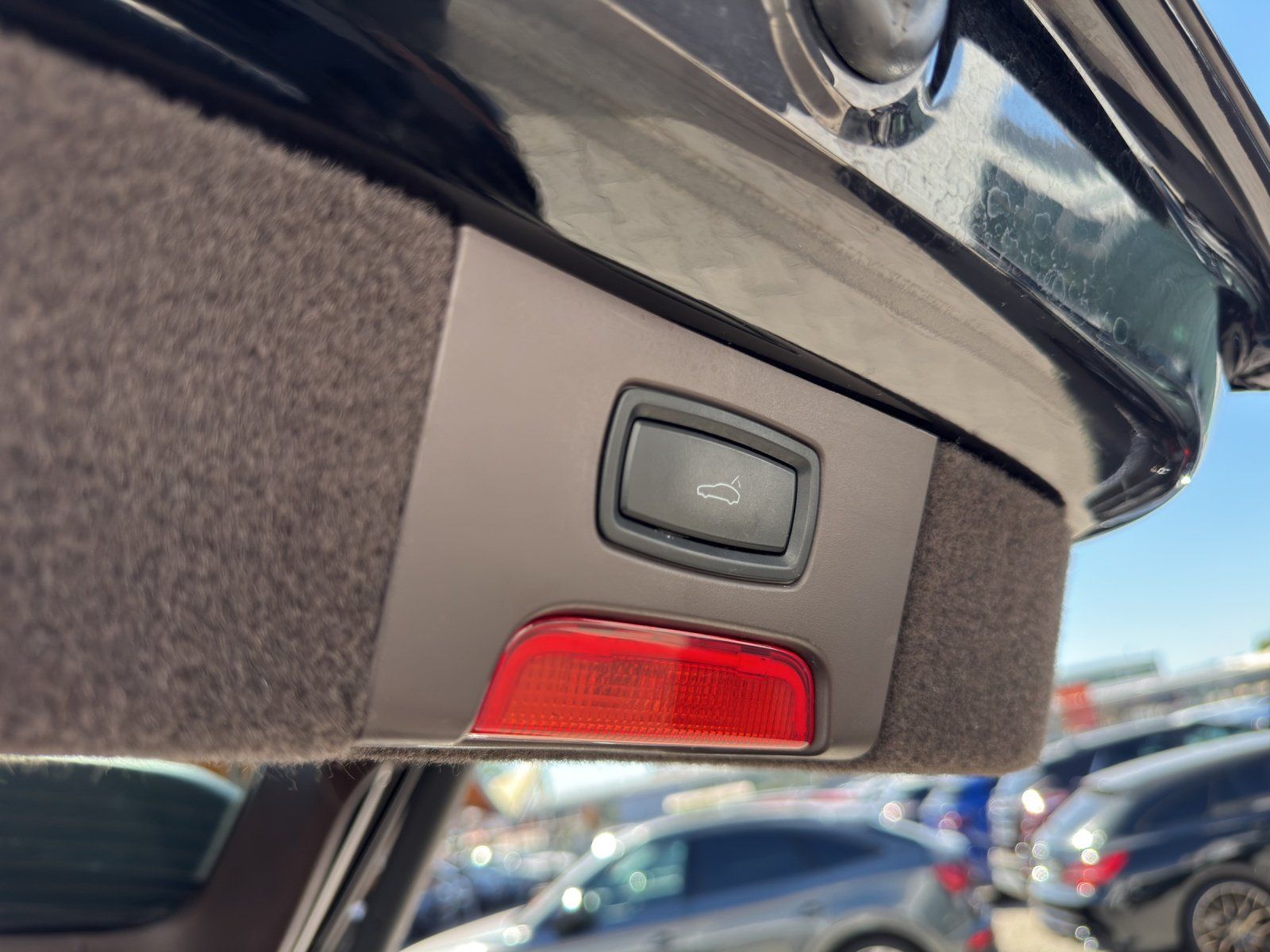 Fahrzeugabbildung Porsche Cayenne Diesel Platinum Edition/PDLS+/BOSE/STHZG