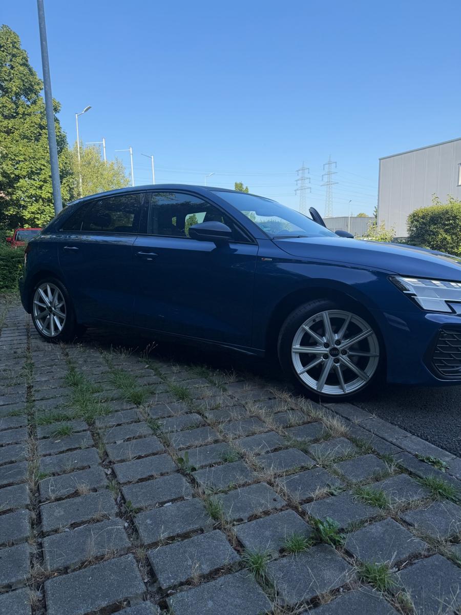 Audi A3 35 TFSI S tronic S line Sportback S line