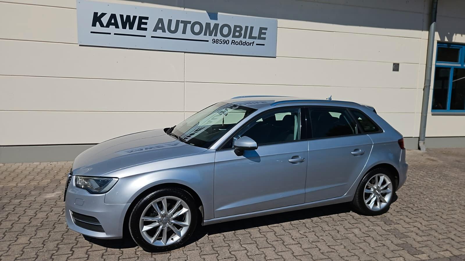 Audi A3 2.0 TDI quattro cd Attraction LED,NAVI