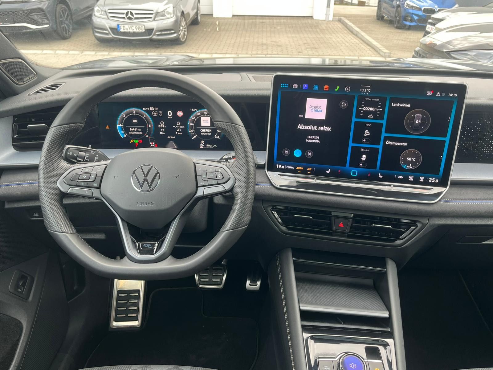 Изображение автомобиля Volkswagen Tayron 2.0 TDI 4M R-Line BLACK*7Si*MATRIX*PANO