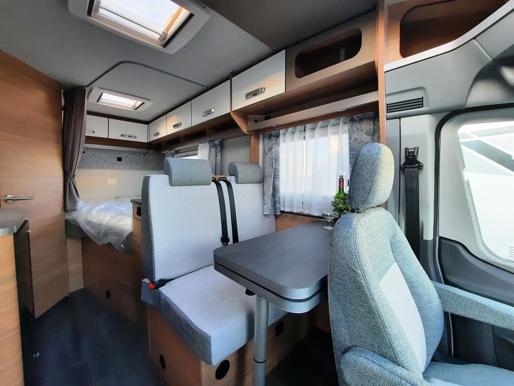 Fahrzeugabbildung Weinsberg CaraLoft 550 MF Verfüg./Sparen Sie 26.857,- €