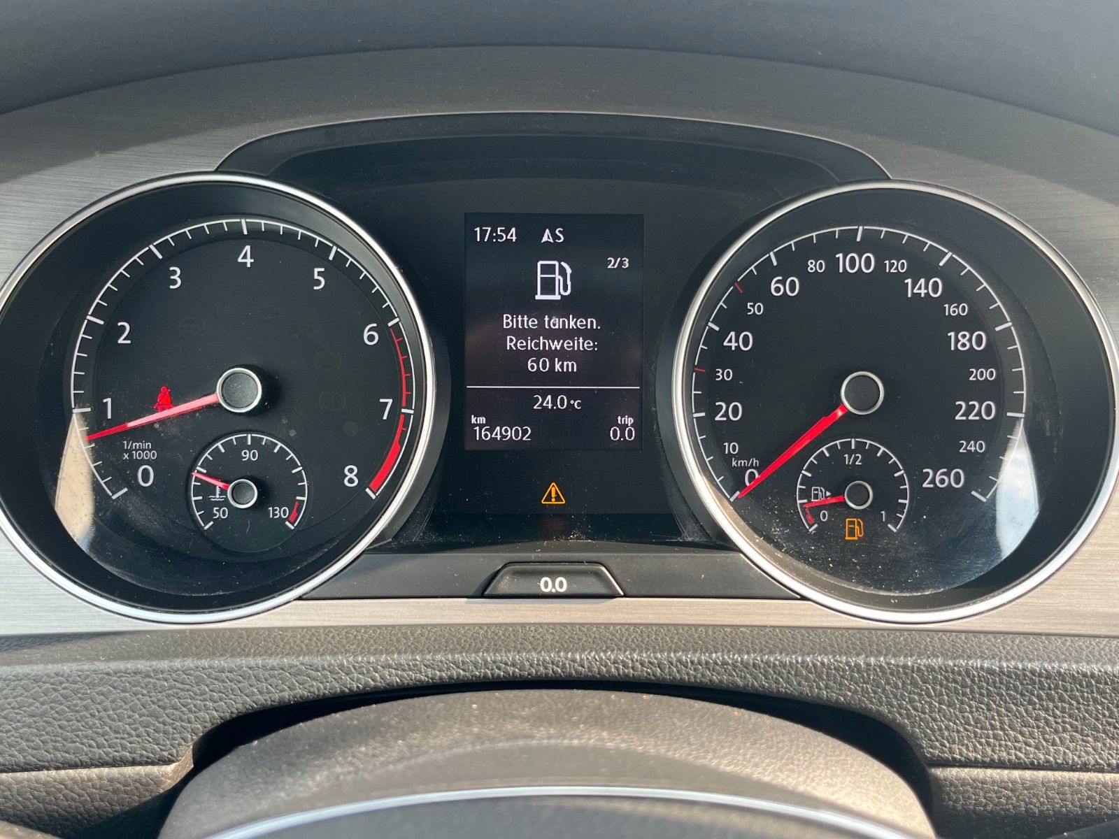 Fahrzeugabbildung Volkswagen Golf VII 1.4 TSI Comfort Navi *ZAHNRIEMEN NEU*