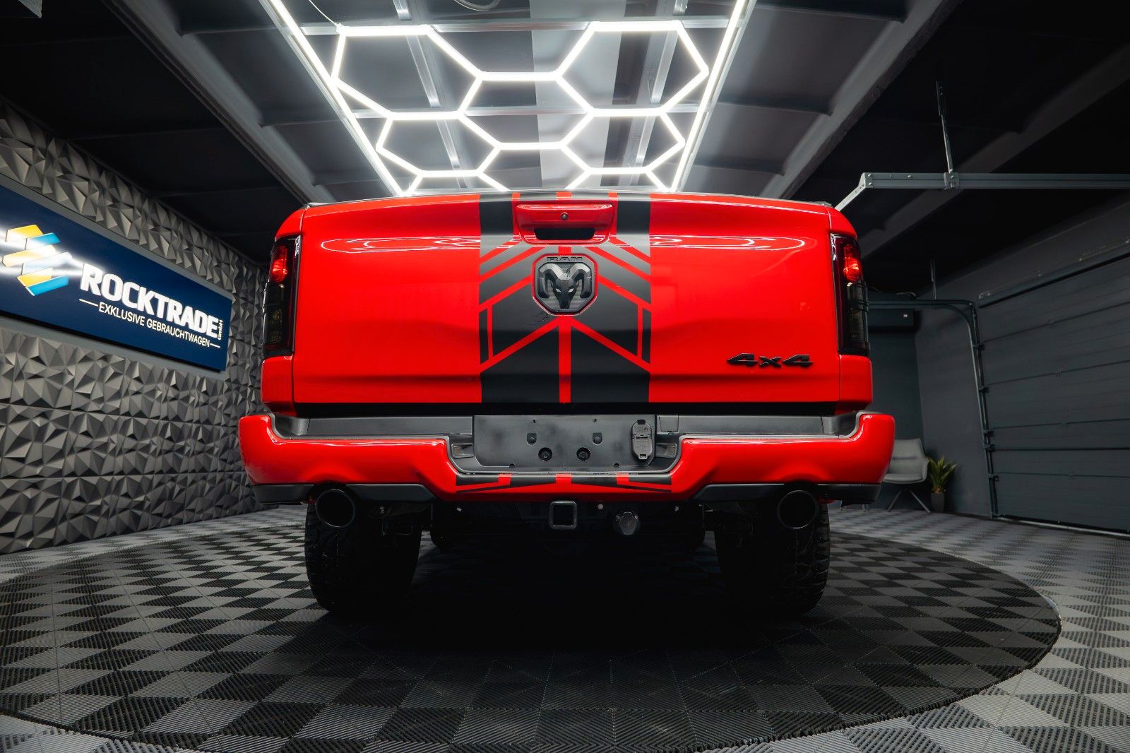 Fahrzeugabbildung Dodge RAM 5.7 V8 HEMI 4x4 RED DEVIL Offroad LONGBED