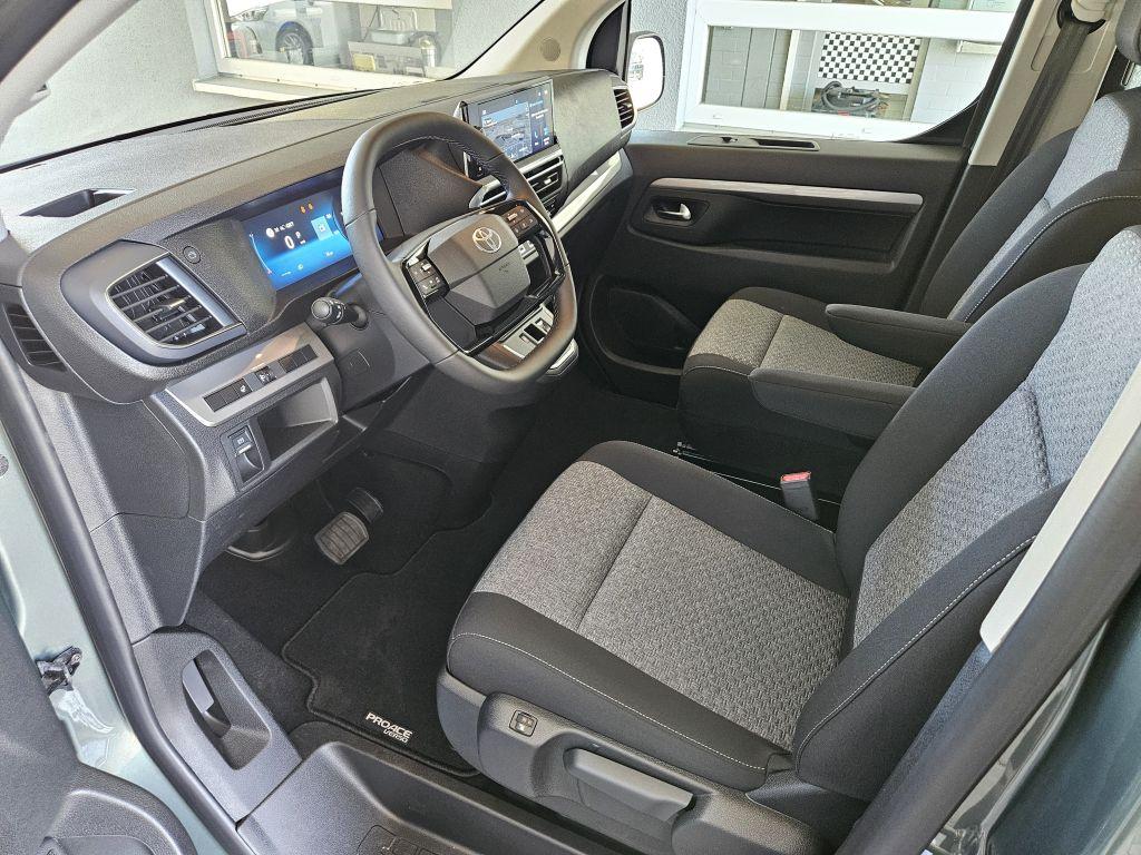 Toyota Proace Verso 2,2-l-D L2  Automatik Teamplayer*Na