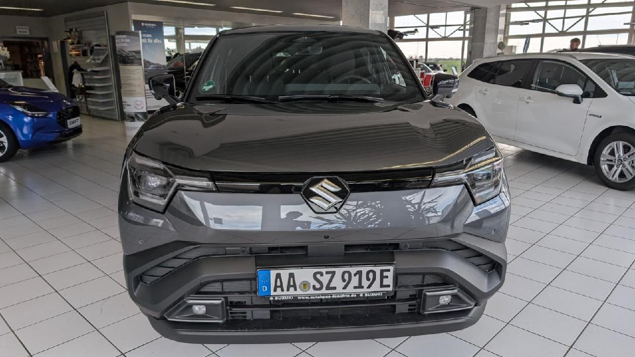 Suzuki e Vitara 128 kW eAxle Comfort+