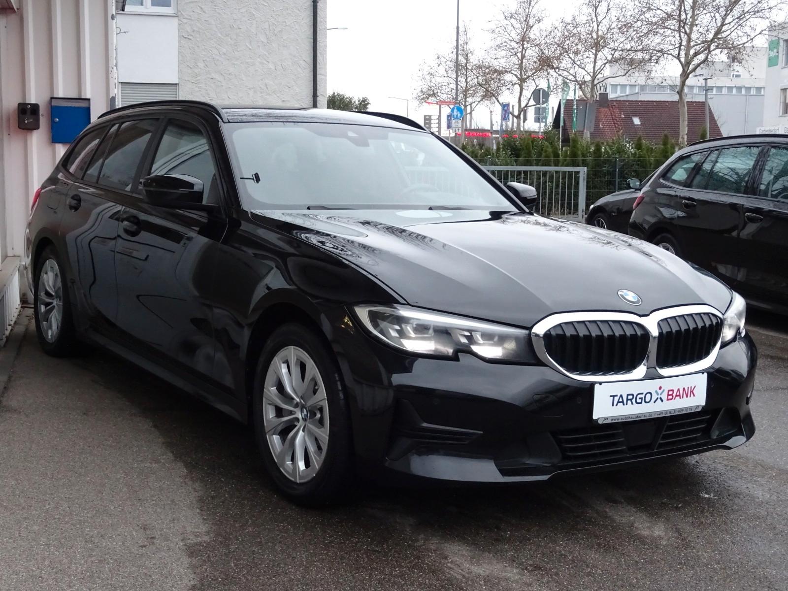 BMW 330d Touring Aut Advantage Navi LC Pro Leder LED