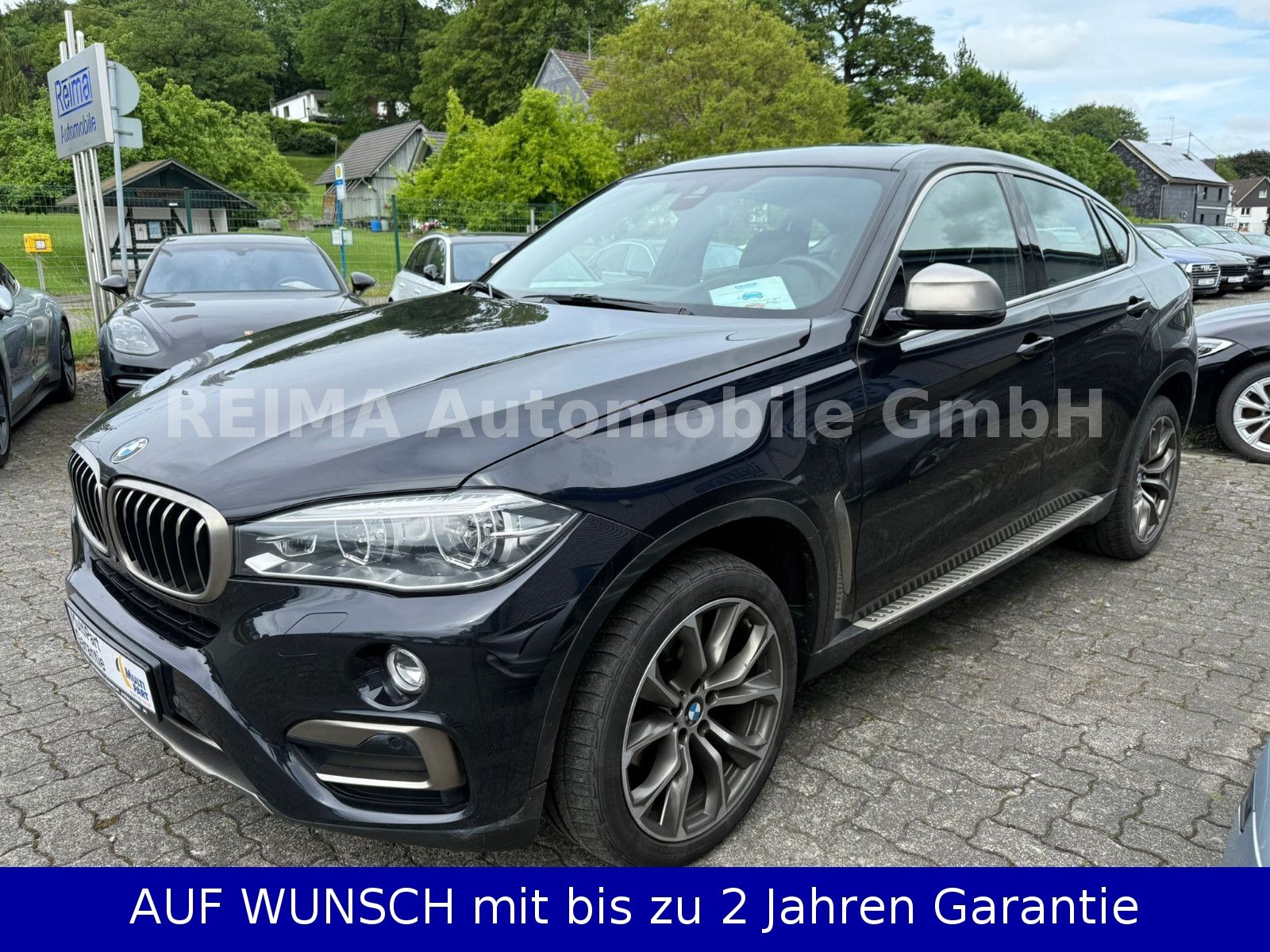 Fahrzeugabbildung BMW X6 xDrive 30 d Individual, H&K, Soft Clsoe