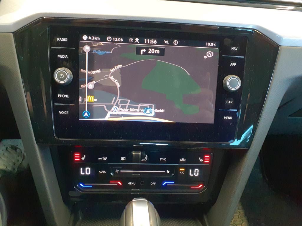 Fahrzeugabbildung Volkswagen Passat Variant TSI Business DSG Matrix Navi ACC