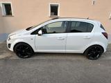 Opel Corsa 1.4 Color Edition TÜV / Service Neu - Opel Corsa aus 2011: Color Edition