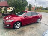 Ford Mondeo Lim. Titanium - rote Ford Mondeo