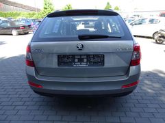 Fahrzeugabbildung Skoda Octavia Combi 1.2 TSI Green tec DSG Style -ROLLS