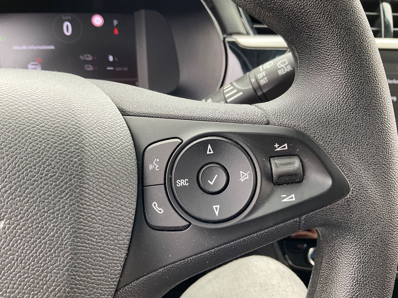 Fahrzeugabbildung Opel Corsa 100KW Edition,50 KWS,CarPlay,Spur,Telefon