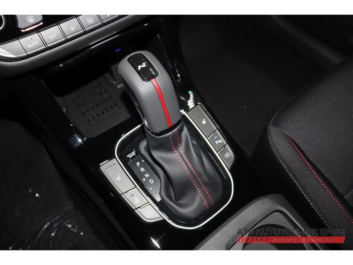 Fahrzeugabbildung Hyundai i30 MY26 N-Line 1.6 T-GDi 150PS 7-DCT 2WD Navi L