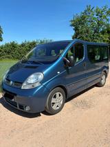 Renault Trafic 2,5dci, Generation /Rollstuhlumbau - gebrauchte Renault Trafic aus dem Jahr 2006