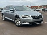 Skoda Superb Combi Style - Skoda Superb: Automatik