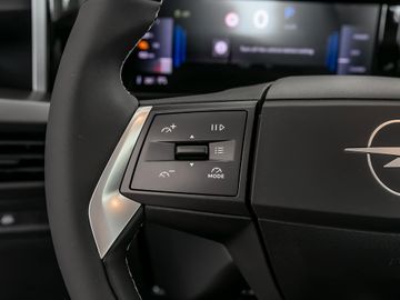 Opel Frontera -e Edition 83kW Spurhalteassistent Navi