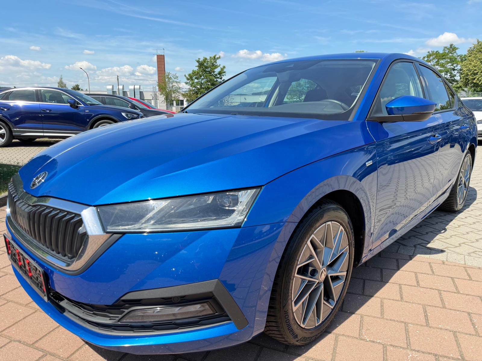 Skoda Octavia Lim 2.0TDI Ambition 4×4 Matrix Sport PDC