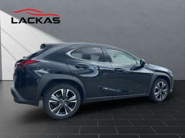 Lexus UX - 5
