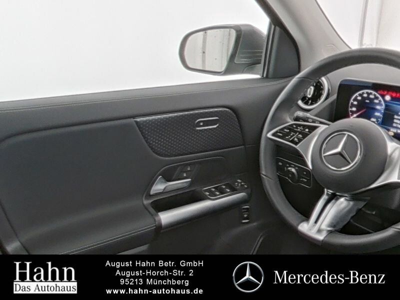 Fahrzeugabbildung Mercedes-Benz GLA 200 PROGRESSIVE/LED/AHK/KAMERA/WINTER/..