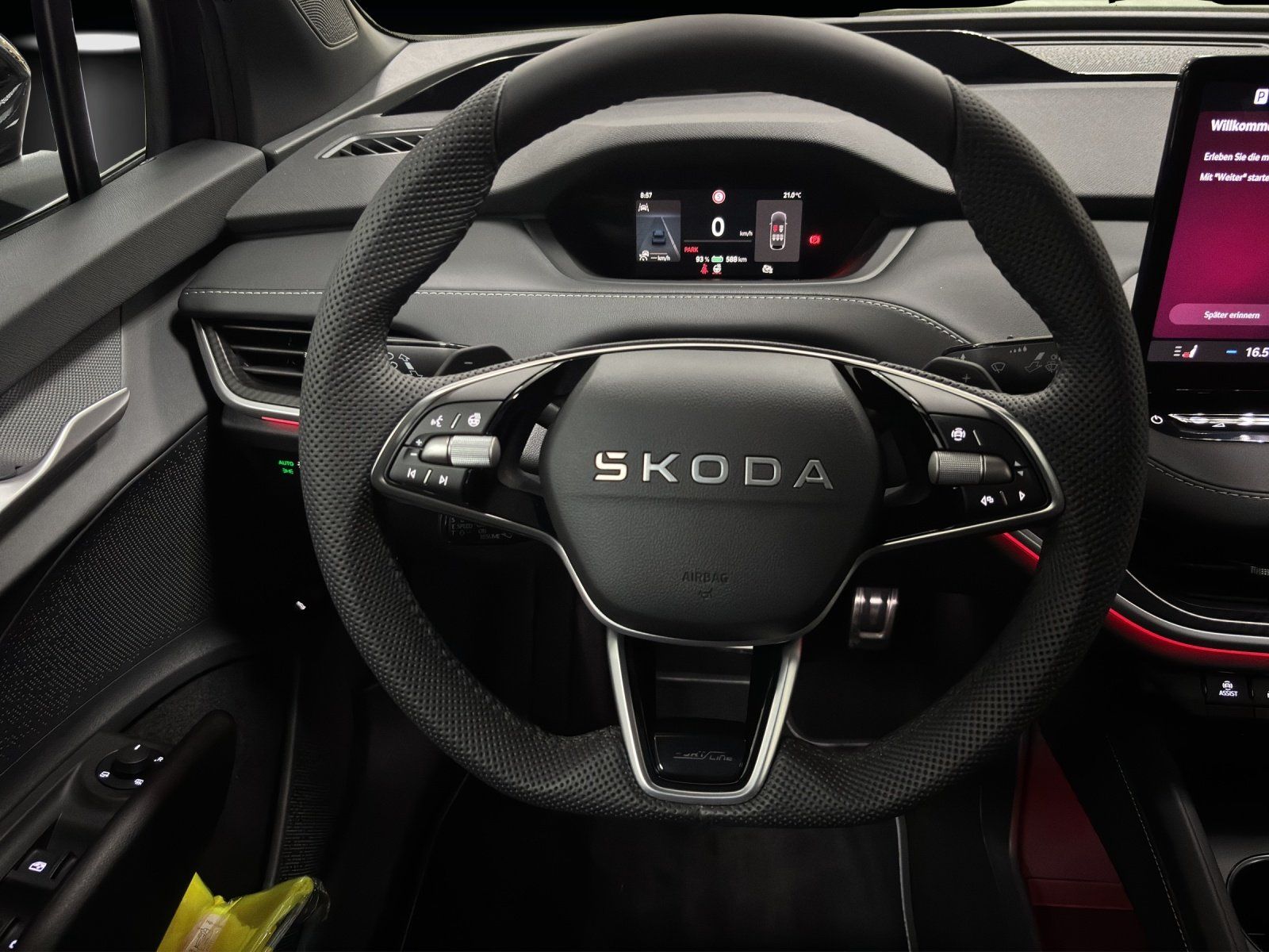 Fahrzeugabbildung SKODA Enyaq Coupe 85 Sportline