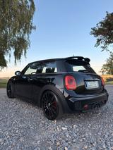 MINI John Cooper Works - Service NEU - KW - OZ Felgen - scheckheftgepflegte MINI John Cooper Works