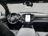 Dodge 1500 LARAMIE SPORT CREW CAB 4x4 SUNROOF*22"MY25* - Dodge RAM in Bochum