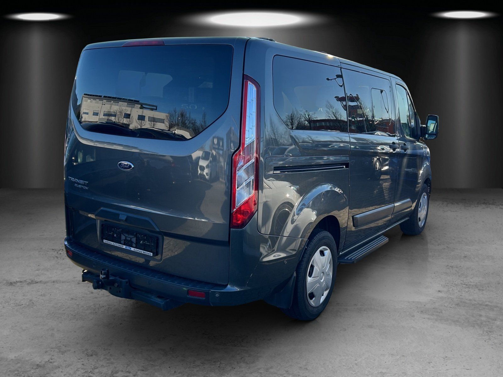 Fahrzeugabbildung Ford Transit Custom Kombi 320 L1 Trend Navi Dyn. Kurv