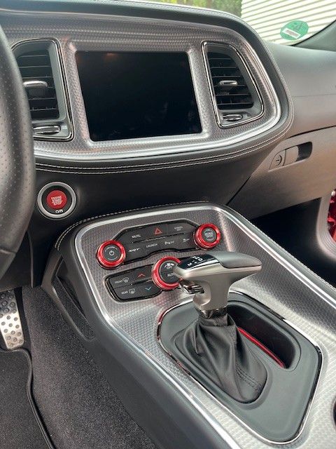 Fahrzeugabbildung Dodge Challenger SRT Hellcat Widebody XR 888 PS