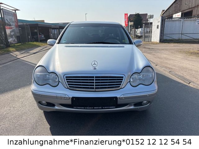 Mercedes-Benz C 240 C -Klasse Lim. C 240 4Matic
