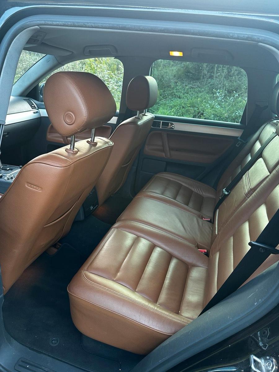 Volkswagen Touareg 2005 — photo 12