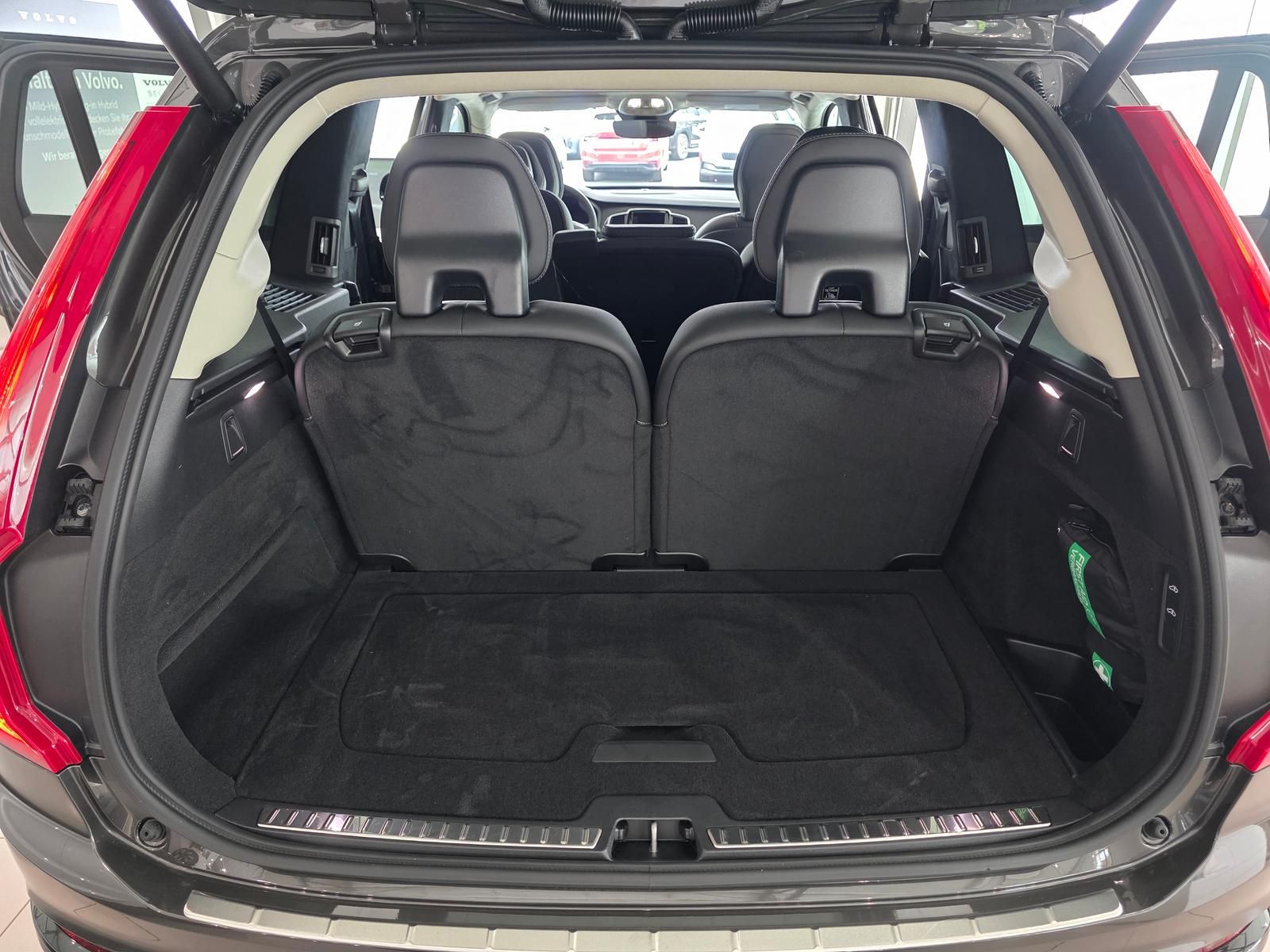 Volvo XC90 Ultra Dark Recharge Plug-In Hybrid AWD foto 21
