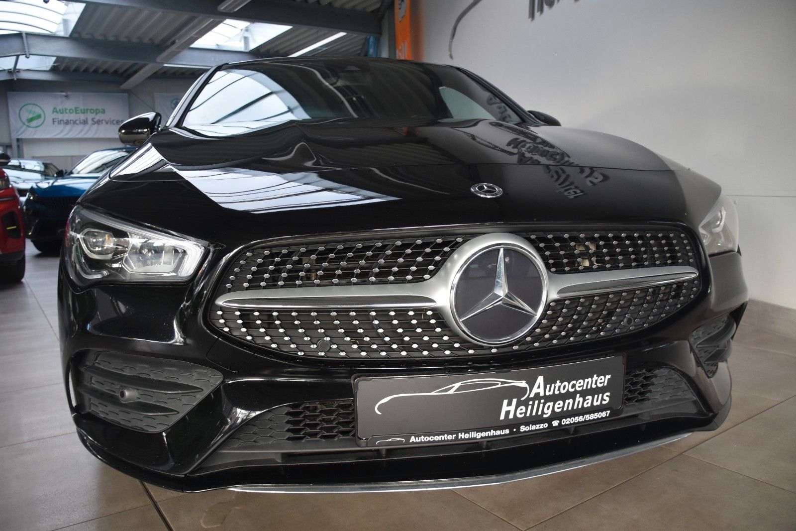 MERCEDES-BENZ CLA 220 AMG DCT LED Navi Ambiente Pano Kamera