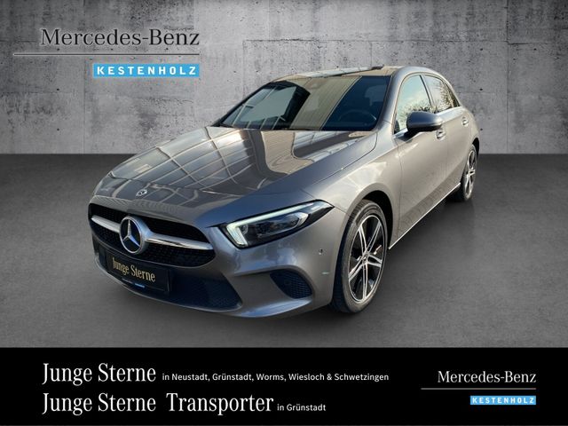 Mercedes-Benz A 250 e STYLE+PANO+360°+SOUND+MLED+AMBI+CAR-PLAY