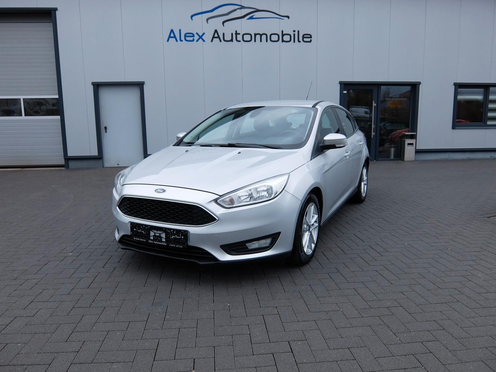 Ford Focus Lim. Business Navi PDC LMF Tempomat BT