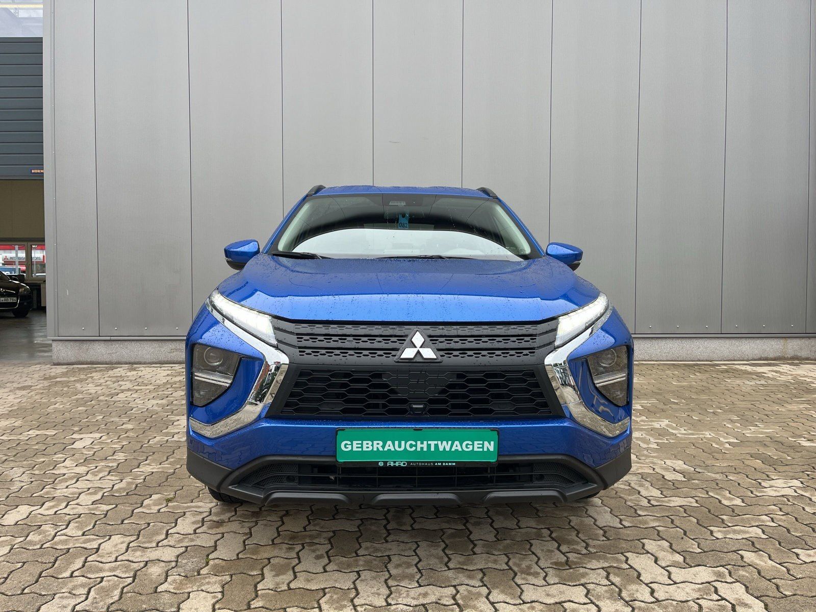 Fahrzeugabbildung Mitsubishi Eclipse Cross Plug-in Hybrid 2.4 4WD BASIS