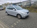Volkswagen wv polo 9n Automatik TÜV NEU - Volkswagen Polo aus 2002: 9n