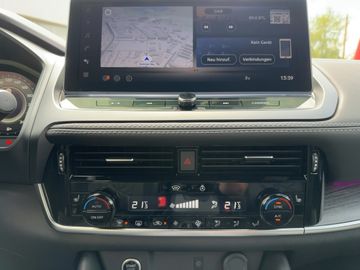 Nissan Qashqai TEKNA 1.3 DIG-T MHEV 158 PS Winterpaket