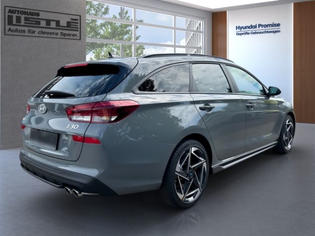 Fahrzeugabbildung Hyundai i30 FL Kombi MJ25 1.5 Benzin Turbo 7-DCT (48V) N