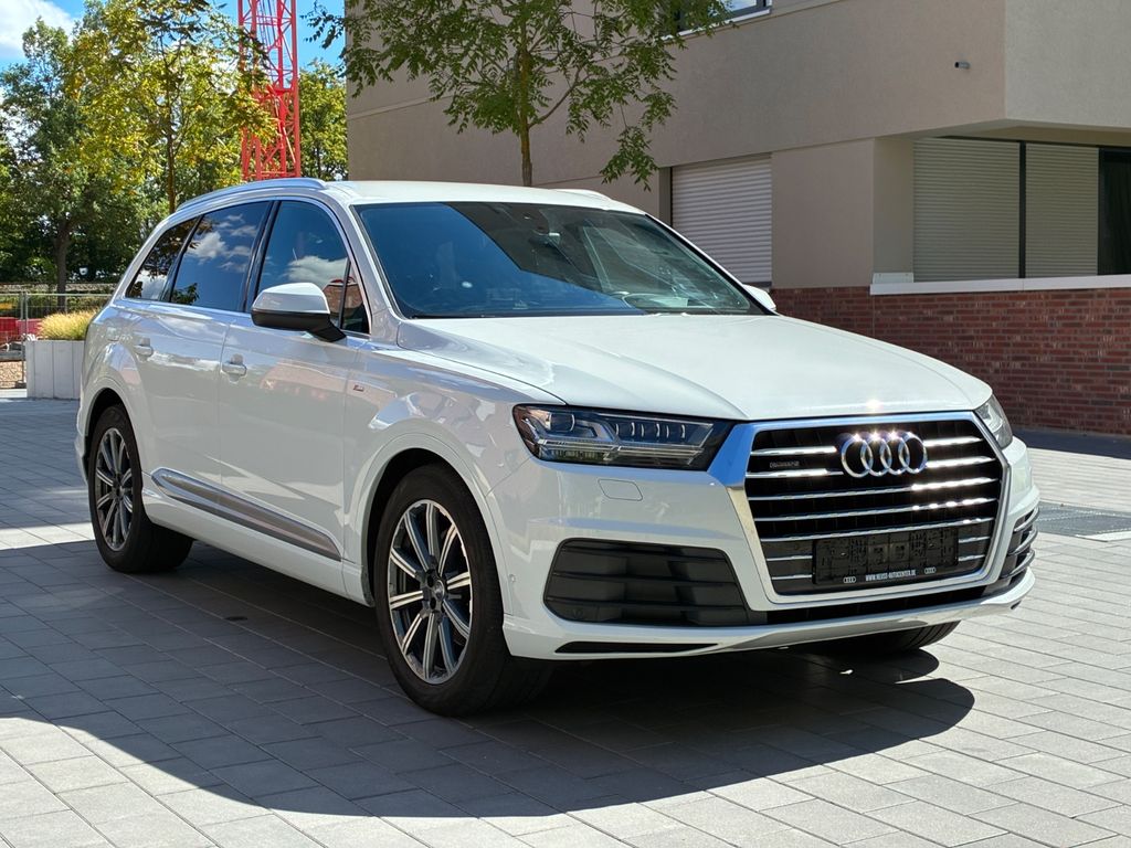 Image of Audi Q7