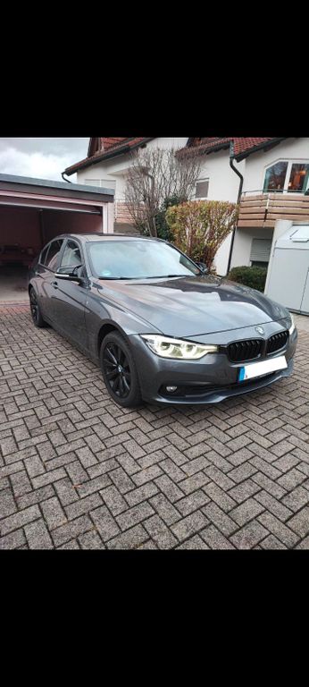 Image of BMW 320