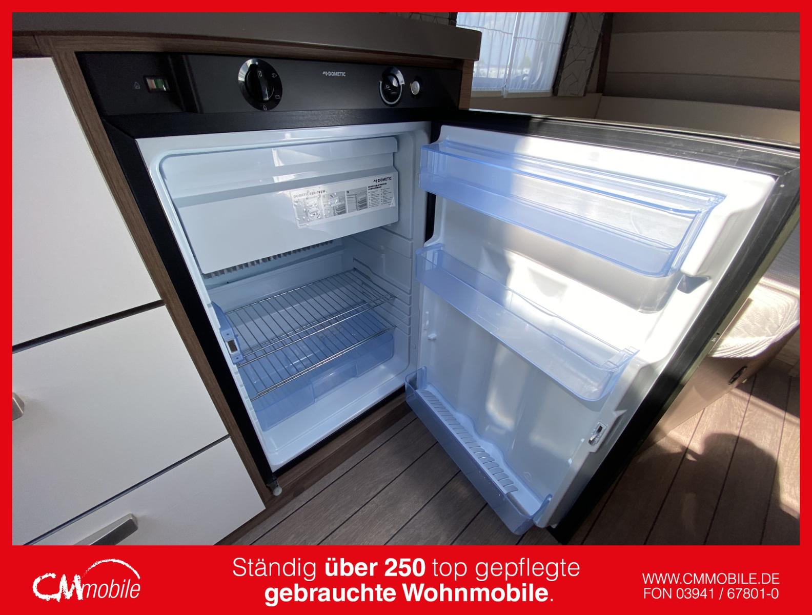 Knaus Sport 450 FU Silver Selection - Rundsitzgruppe